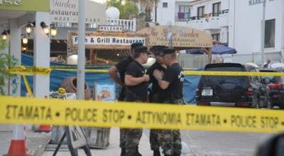 CEB1 33 Police, Crime, News, Nea Famagusta, lantern