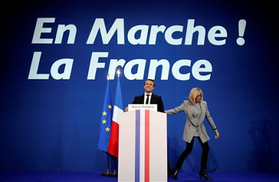 a 205 Emanuel Macron