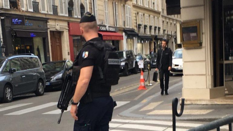 djvsfmhw4aippmx Police, France, INTERNATIONAL
