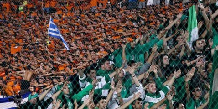 apoel omonoia fans 696x348 Κυπριακό Πρωτάθλημα Ποδοσφαίρου