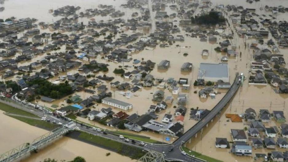 die stadt kurashiki wurde durch die starken regenfaellen nahezu komplett ueberschwemmt ΠΛΗΜΜΥΡΕΣ