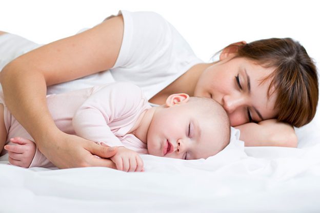 benefits of cosleeping with baby Γυναικα