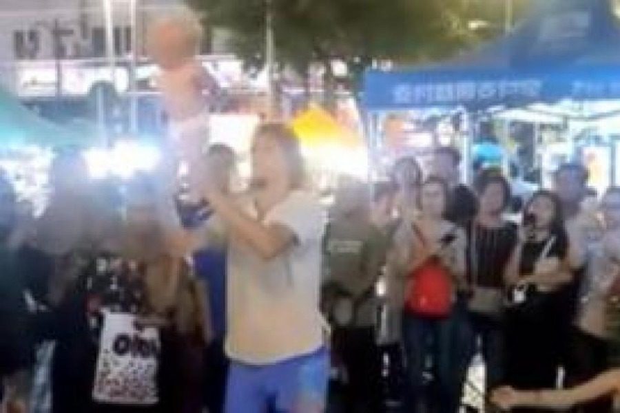 A couple was arrested for an unthinkable show with their baby involved