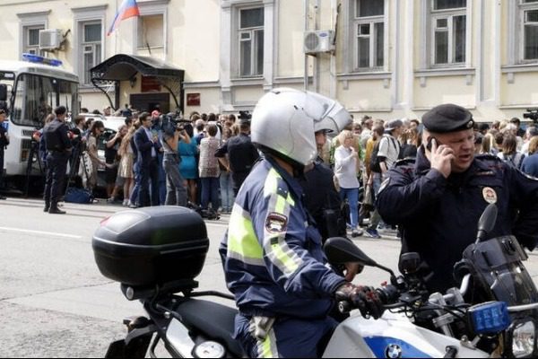 Ρωσία: 50.000 άνθρωποι μετακινήθηκαν μετά από ανώνυμες απειλές για βόμβα
