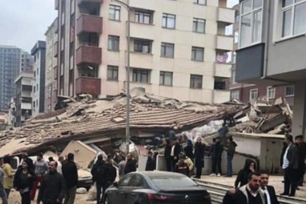 Κωνσταντινούπολη: Και δεύτερος νεκρός από την κατάρρευση του κτιρίου