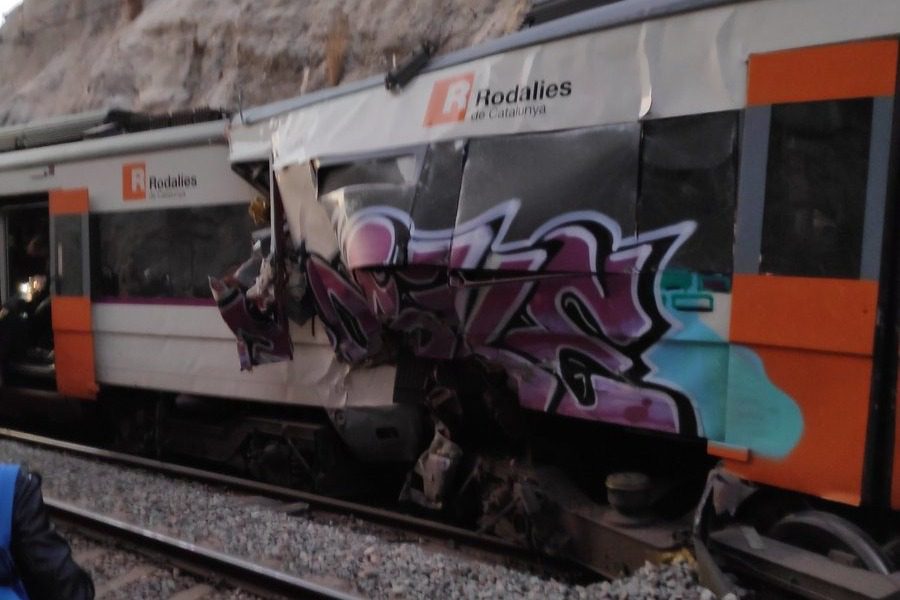Βαρκελώνη: Σύγκρουση τρένων με ένα νεκρό και 16 τραυματίες