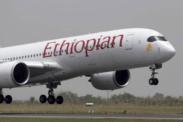 Συντριβή αεροσκάφους στην Αιθιοπία: Νεκροί και οι 157 επιβάτες