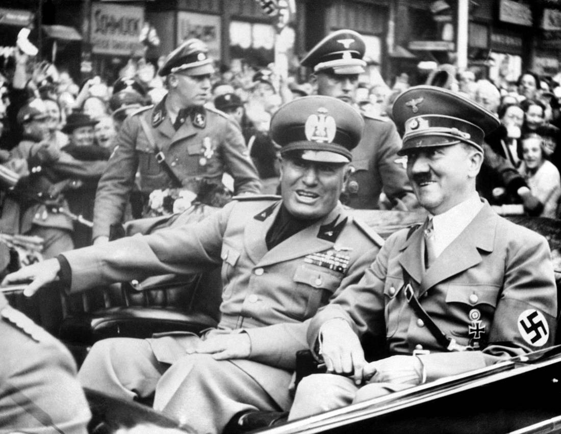 wkng 6 Adolf Hitler, anarchy, World War II, Benito Mussolini, fascism