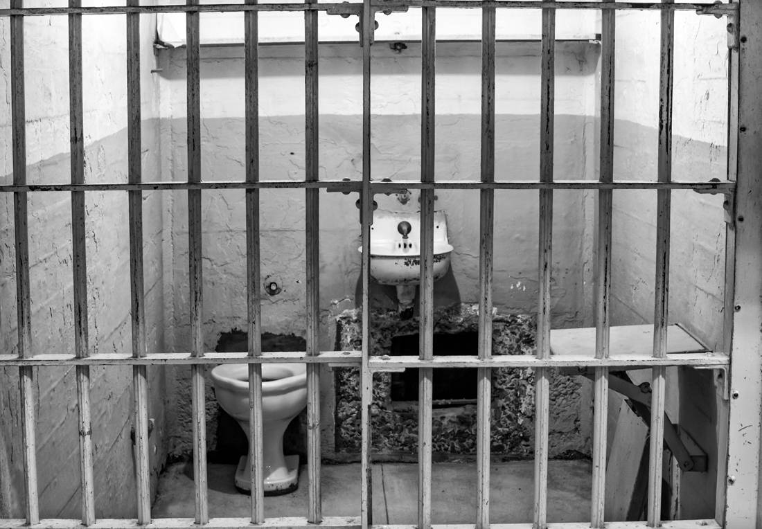 shutterstock132237788 torture, cells, prison