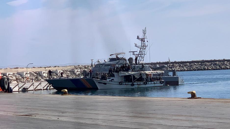 skafos me metanastes larnaka 03 02 2020 port of Larnaca, Immigrants, boat