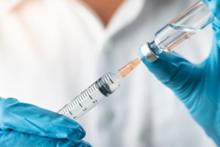 Κορωνοϊός: Σε 43χρονη μητέρα η πρώτη κλινική δοκιμή εμβολίου στις ΗΠΑ