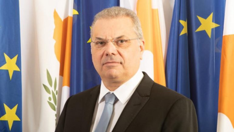 noyris ΜΕΤΑΝΑΣΤΕΥΤΙΚΟ, Υπουργός Εσωτερικών