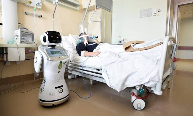 ROBOT ENFERMERO Coronavirus, Italy, KORONIOS, nurses, Robots