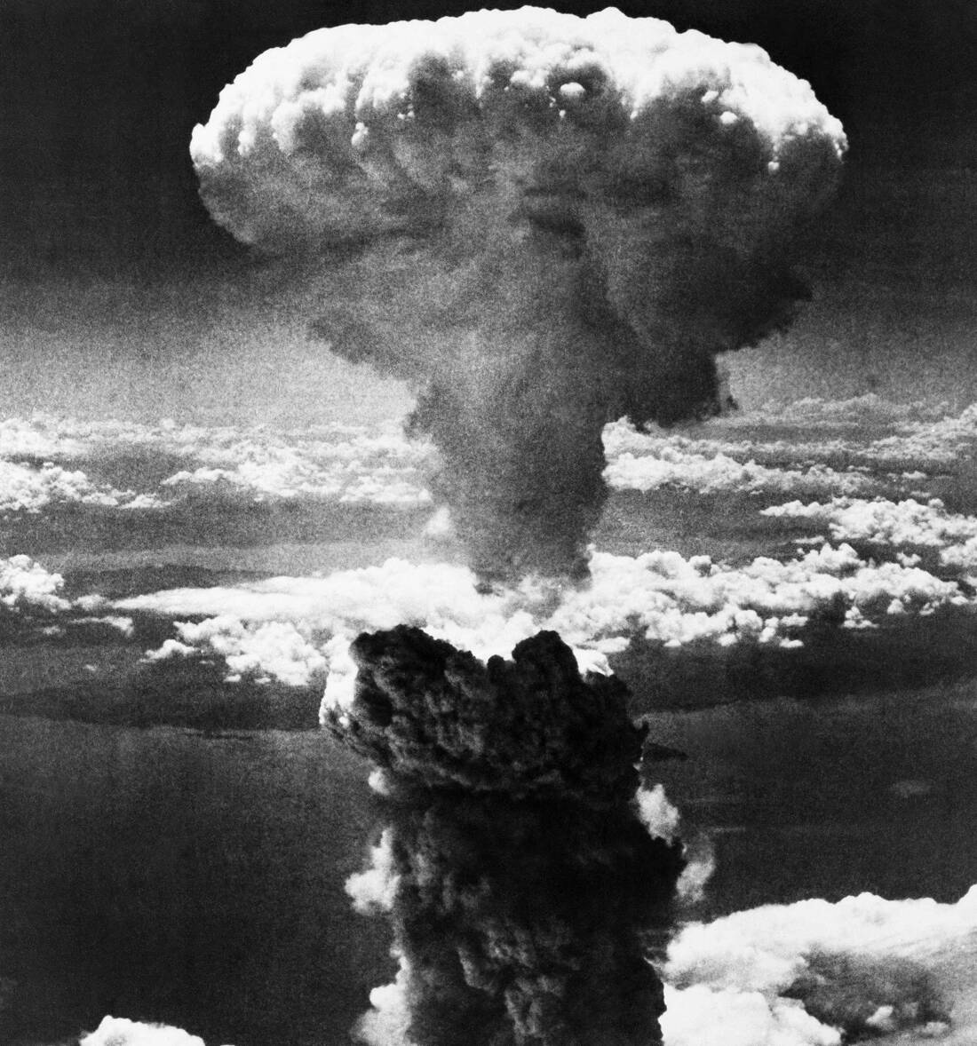 ap 4508090265 atomic bomb, NORTH KOREA, USA, India, Nagasaki, New Famagusta, HOLOCAUST, PAKISTAN, nuclear bomb, Russia, Chernobyl, Hiroshima