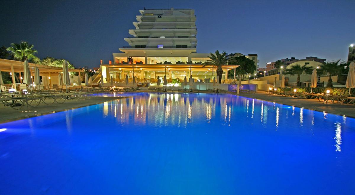 vrissiana beach hotel main Coronavirus, exclusive, Ξενοδοχεία, Πρωταράς