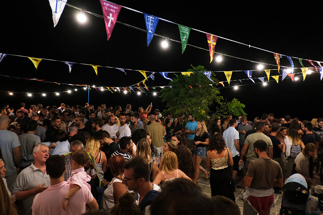 shutterstock 1501606511 party, AUGUST XNUMX, Church, Ikaria, Lesvos, Music, festivals, Chios, DANCE