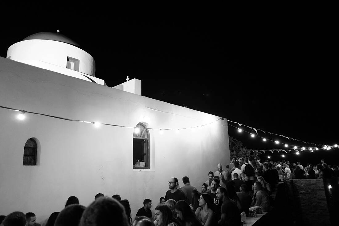 shutterstock 1501614116 party, AUGUST XNUMX, Church, Ikaria, Lesvos, Music, festivals, Chios, DANCE