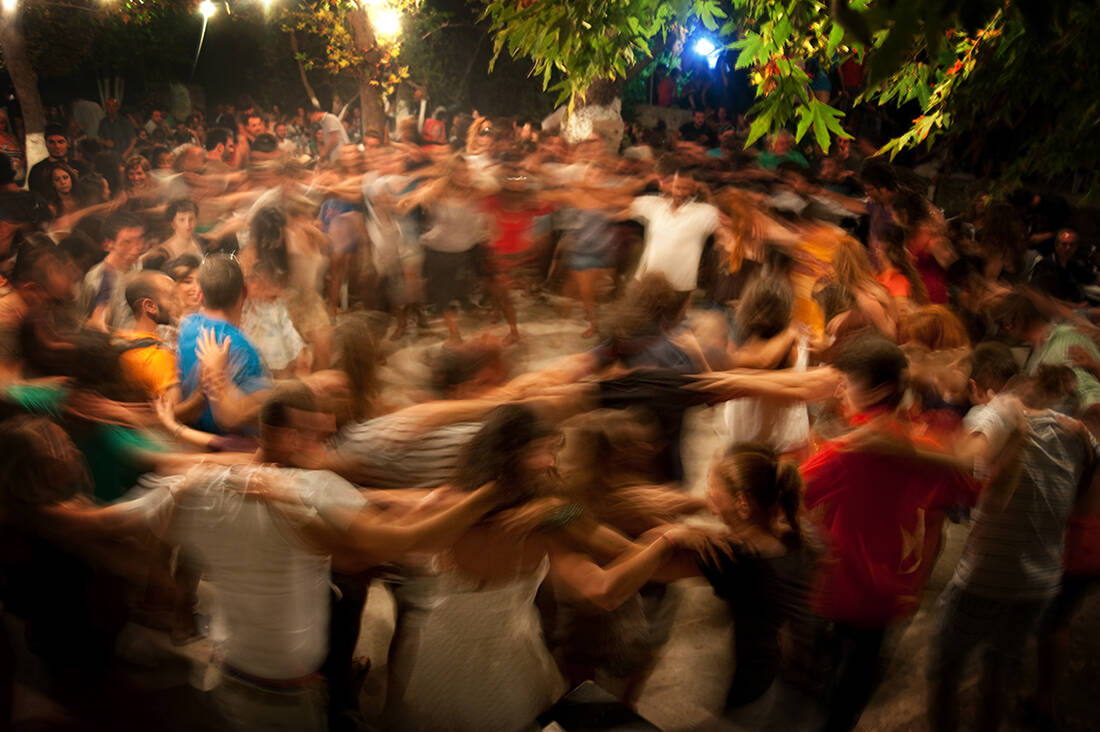 shutterstock 552811900 party, AUGUST XNUMX, Church, Ikaria, Lesvos, Music, festivals, Chios, DANCE