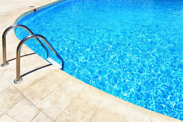 swimming pool drowning 2 ΠΝΙΓΜΟΣ