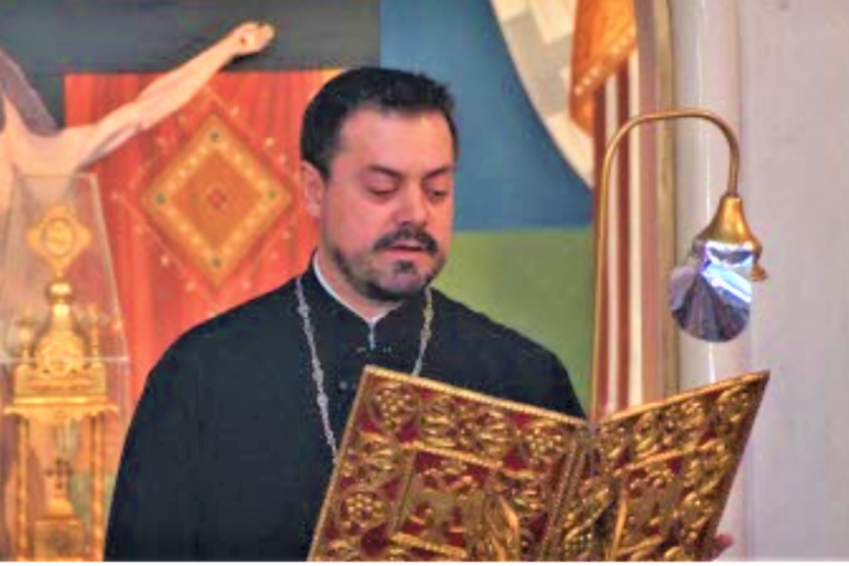Λυόν: Ερωτική αντιζηλία πίσω από την απόπειρα δολοφονίας του Έλληνα ιερέα