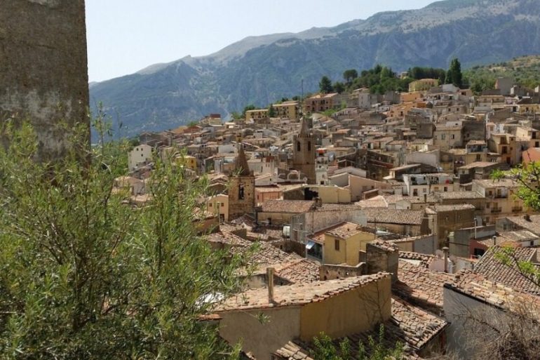 Италия: Дома от 1 евро на Сицилии