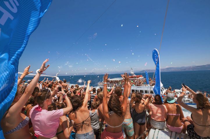 BOAT PARTY PAXOS 2 exclusive