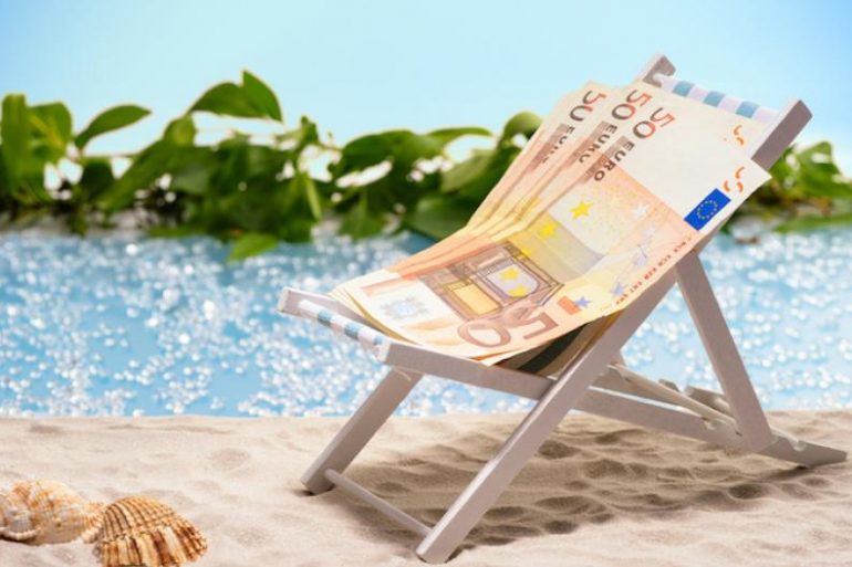 dmfs m8a3 summer holiday money saving tips 1 Οικονομια