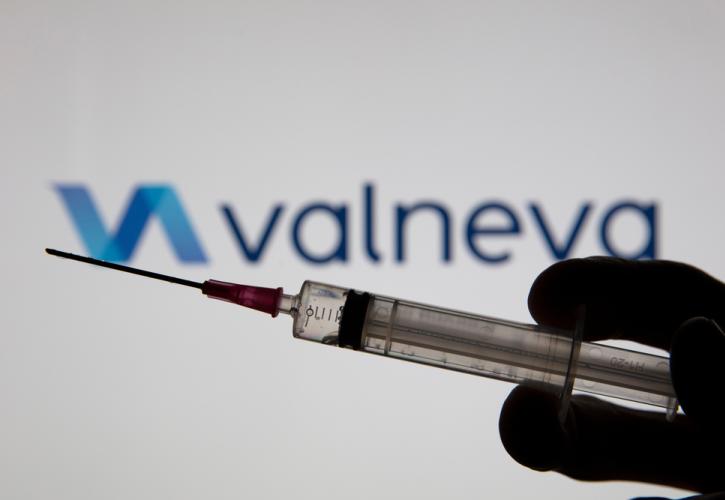 shutterstock Valneva covid embolio1913387650 vaccine, KORONIOS, pill