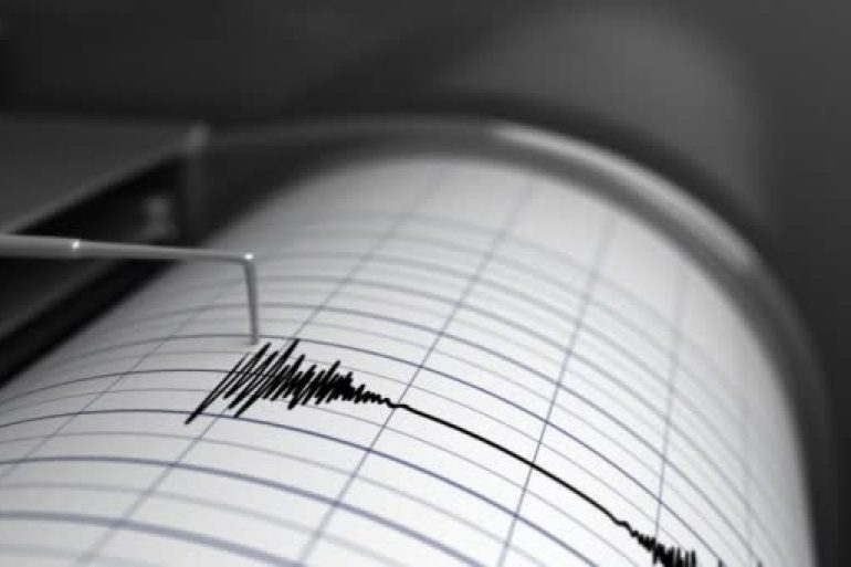 sismosgrafos 1 Naxos, EARTHQUAKE