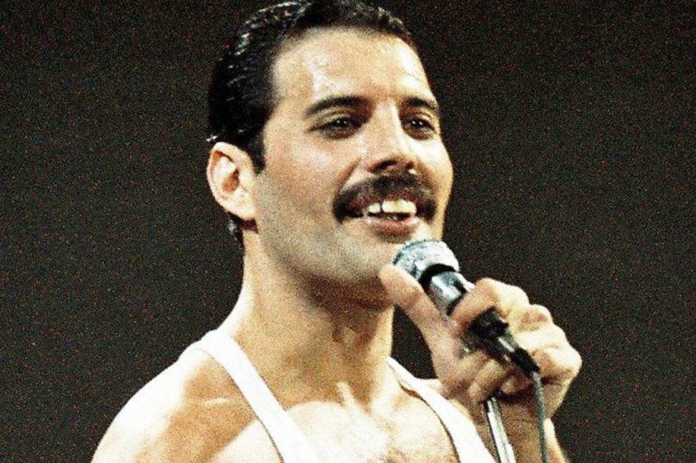 Freddie Mercury Biography 15 Celebrities