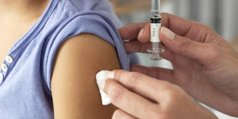 accidente ecuador 2 5 Covid-19, Εμβόλια σε παιδιά, εμβολιασμοΣ