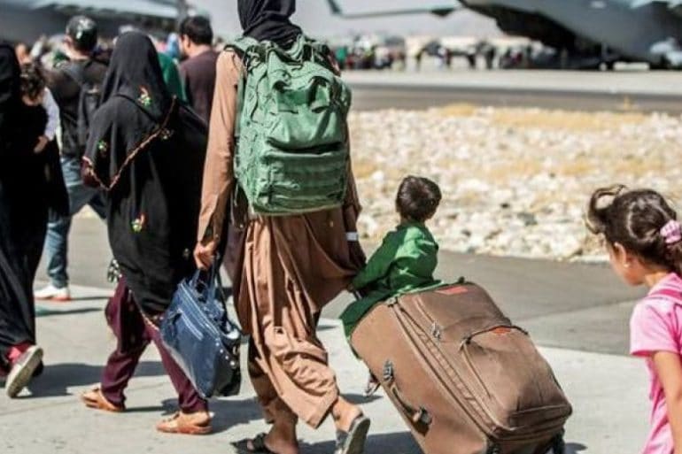 imagew 24 αφγανοί πρόσφυγες