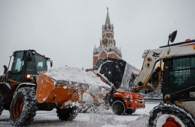 imgsrc 25 Москва, Россия, снегопад
