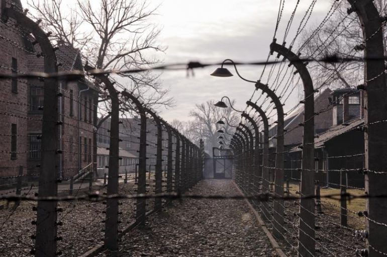 imagew 10 2 Auschwitz