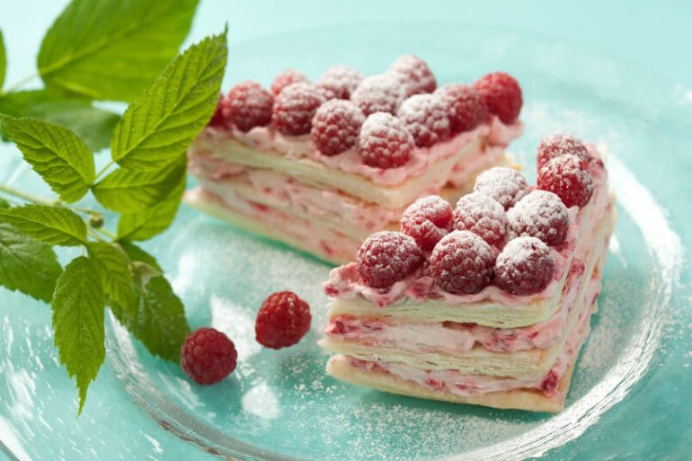 raspberry pastry cream millefeulle Συνταγές
