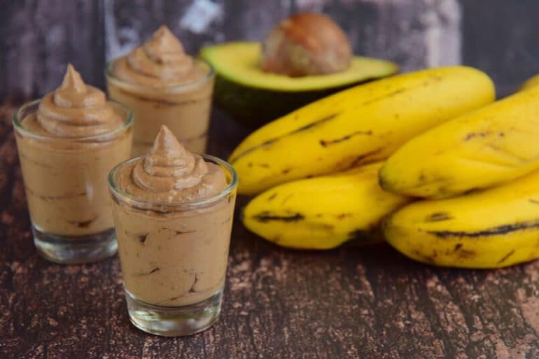 Рецепты шоколадного пудинга с авокадо и бананом