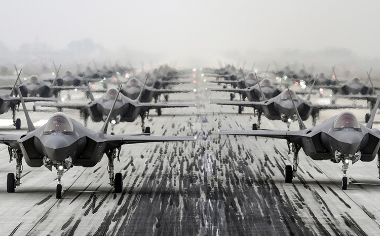 Warplanes lined up