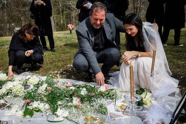 Bride mourns fiancé