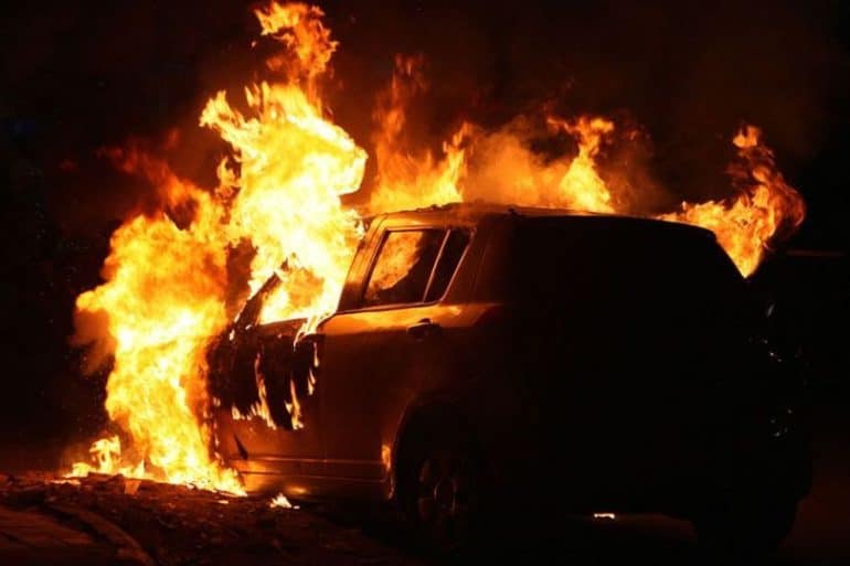 b emprismos 1 vehicle arson, Limassol, VEHICLE, gas station