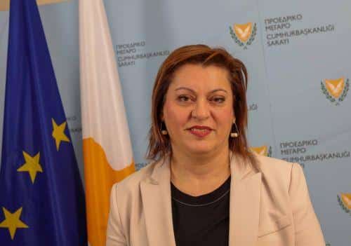Афина Михаилиду, педагоги, министр образования