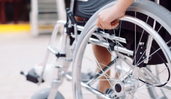 Screenshot 15 άτομα με αναπηρίες, Επιτροπή Δικαιωμάτων