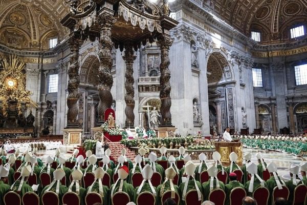 Σκάνδαλο στο Βατικανό: Πανάκριβη αγορά ακινήτου στο Λονδίνο με χρήματα πιστών