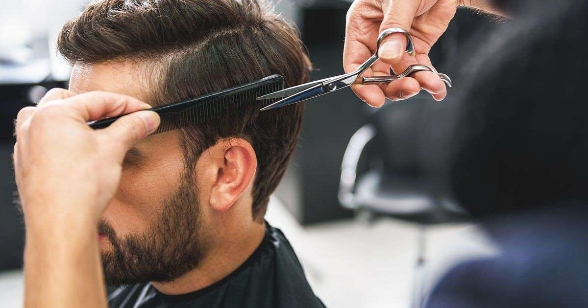 Thats how you cut your husbands hair.img Παιδι