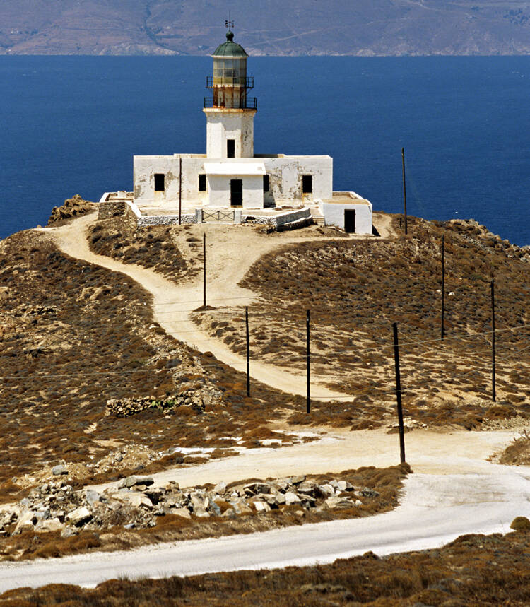 shutterstock 669702583 Mykonos, lighthouse
