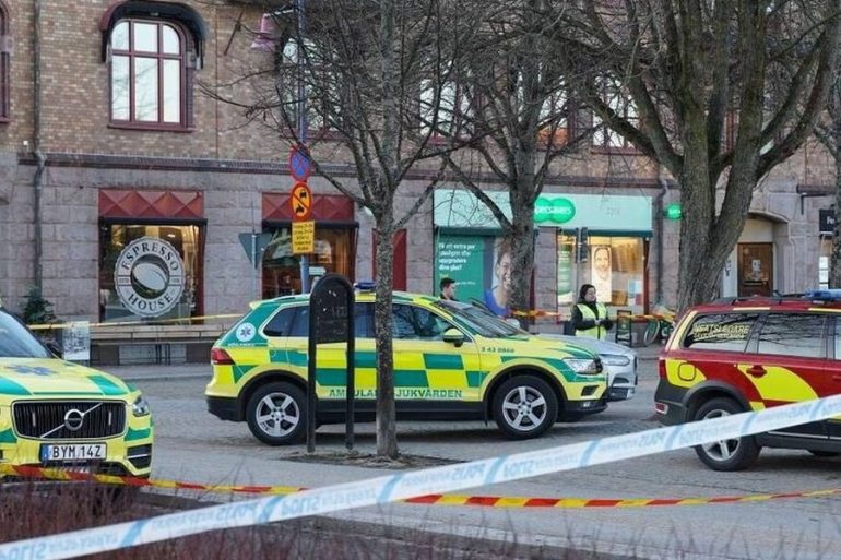 Alarm in Sweden: 8 injured after a knife attack