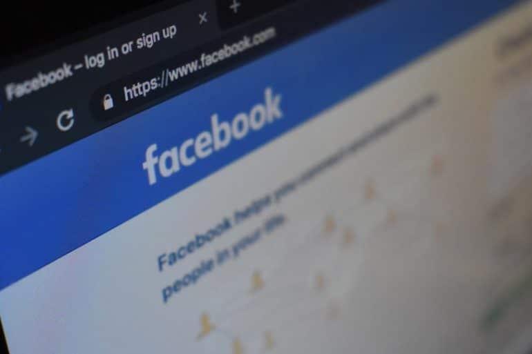 facebook 111 Facebook, Социальные сети, меняет название