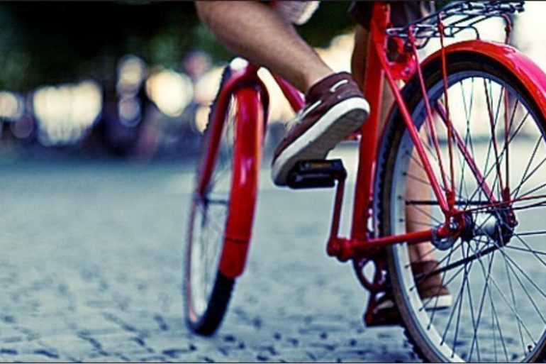podilato 1 grant, Karousos, Bicycle