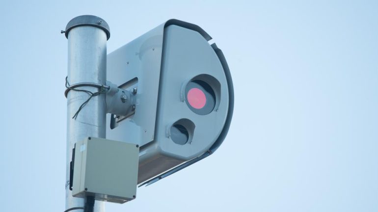 red light cameras 1 out of court, Traffic cameras