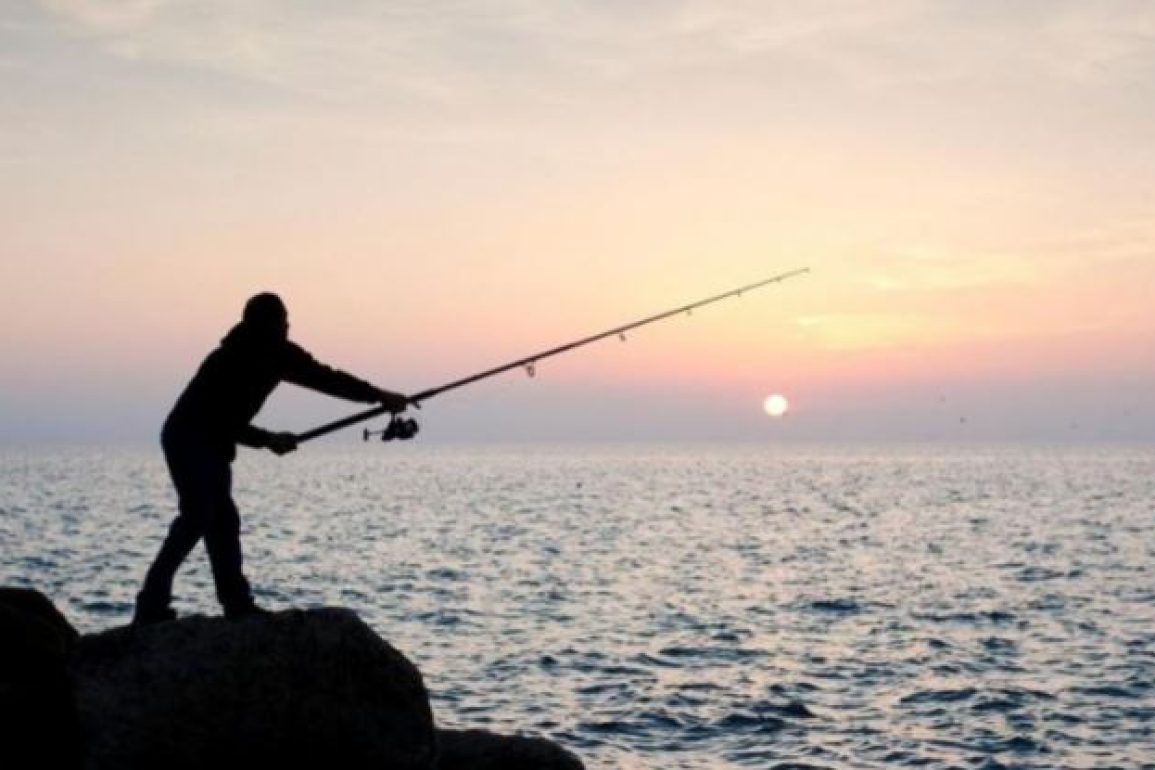 Сонник ловить рыбу мужчине. Go Fishing. Asian Fishing. Fishing Hacking. Балиқ.